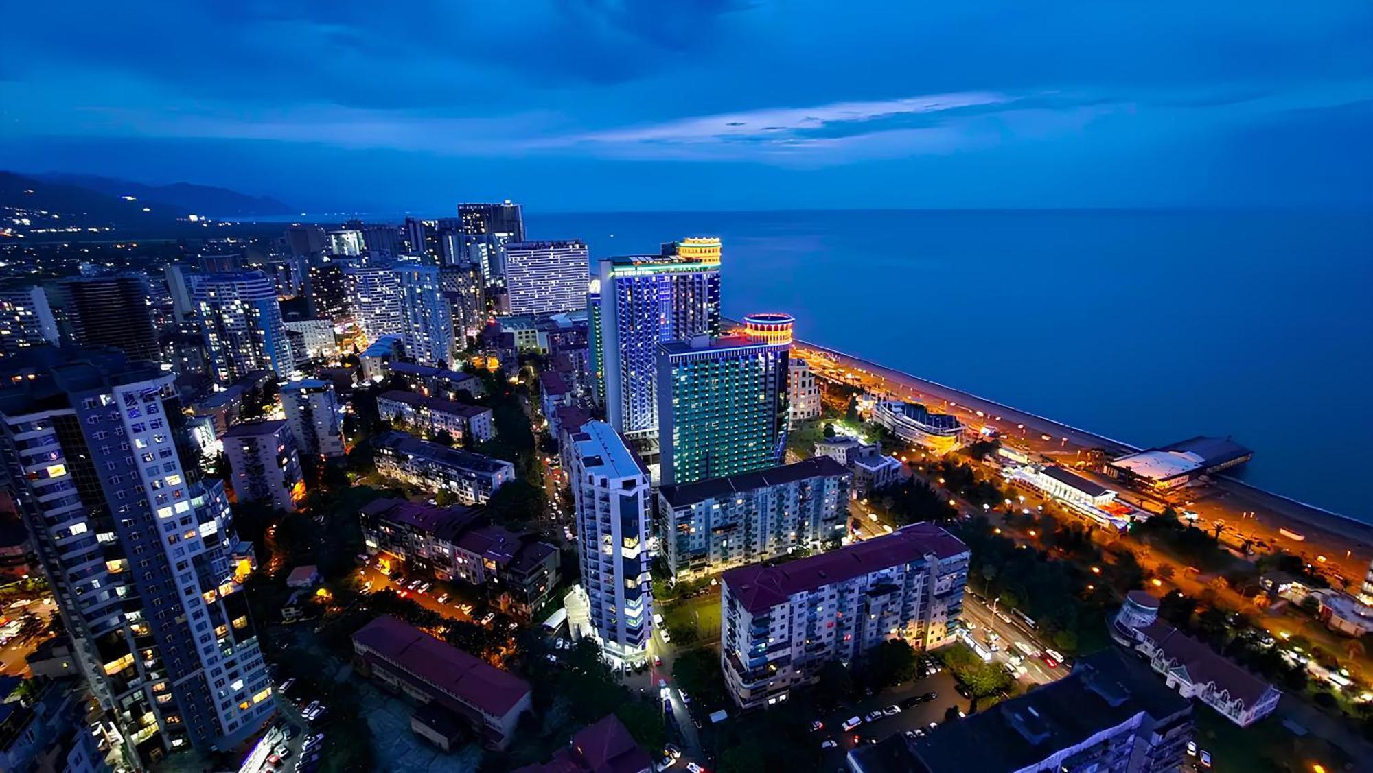 Orbi Panoramic Aparthotel Batumi Bagian luar foto